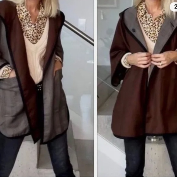 NWOT CAbi Baskerville Topper reversible poncho - Picture 3 of 11